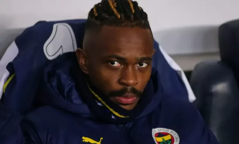 گرانترین خرید خارجی استقلالیها در راه است!! گرانترین خرید خارجی استقلالیها در راه است!!