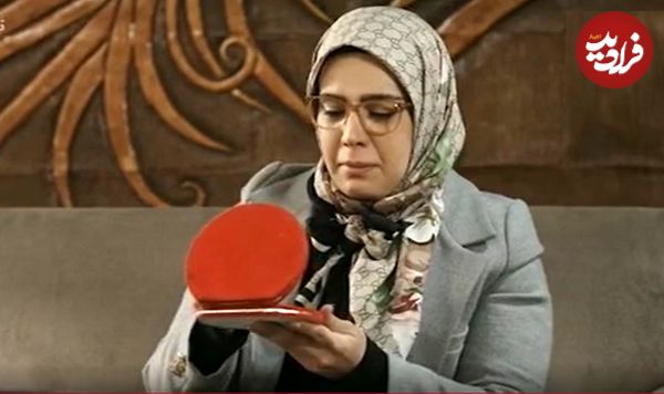 عکس| سفر زمان؛ «مژگان عباسی» (بچه مهندس 3) در 19 سالگی در کنار برج ایفل عکس| سفر زمان؛ «مژگان عباسی» (بچه مهندس 3) در 19 سالگی در کنار برج ایفل