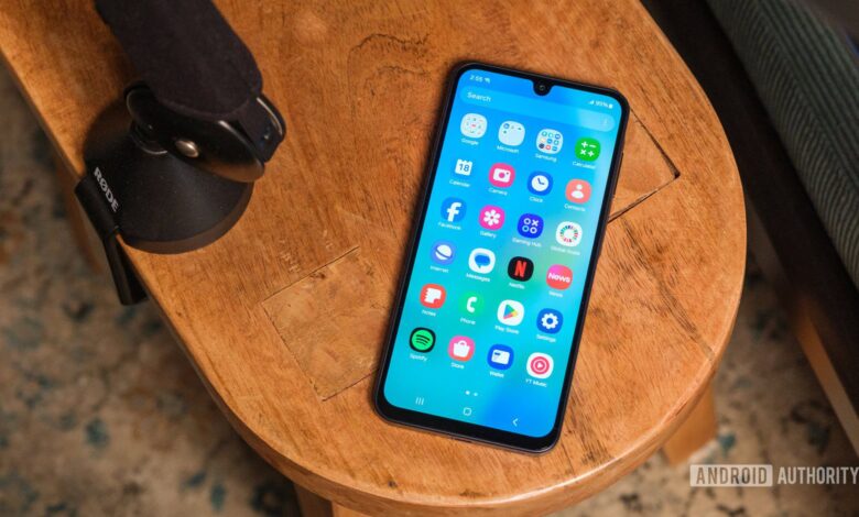 آیفون ۱۶ و گلکسی A16 پرفروشترین گوشیهای دنیا شدند آیفون ۱۶ و گلکسی A16 پرفروشترین گوشیهای دنیا شدند