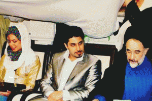 مراسم عقد خواننده سرشناس ایرانی (عکس)