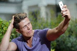 خبر جدید؛ مردی که خود را زیباترین مرد دنیا میداند + تصاویر مردی که خود را زیباترین مرد دنیا میداند + تصاویر