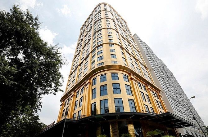 هتلی که با طلا ساخته شده است