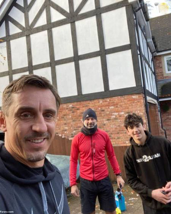 پسری که وسواسی بودنش او را پولدار کرد + عکس