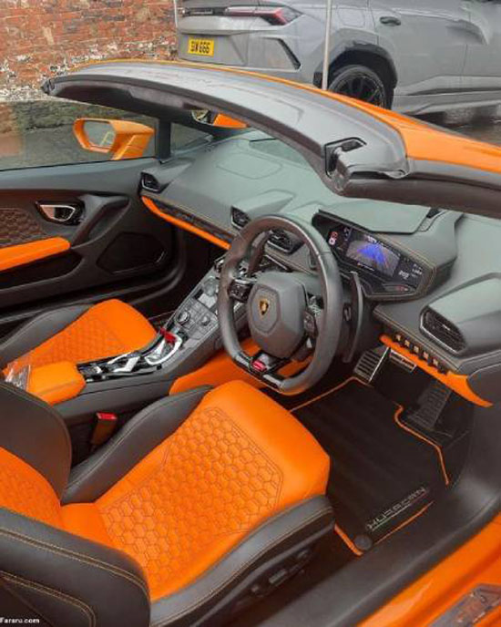 پسری که وسواسی بودنش او را پولدار کرد + عکس