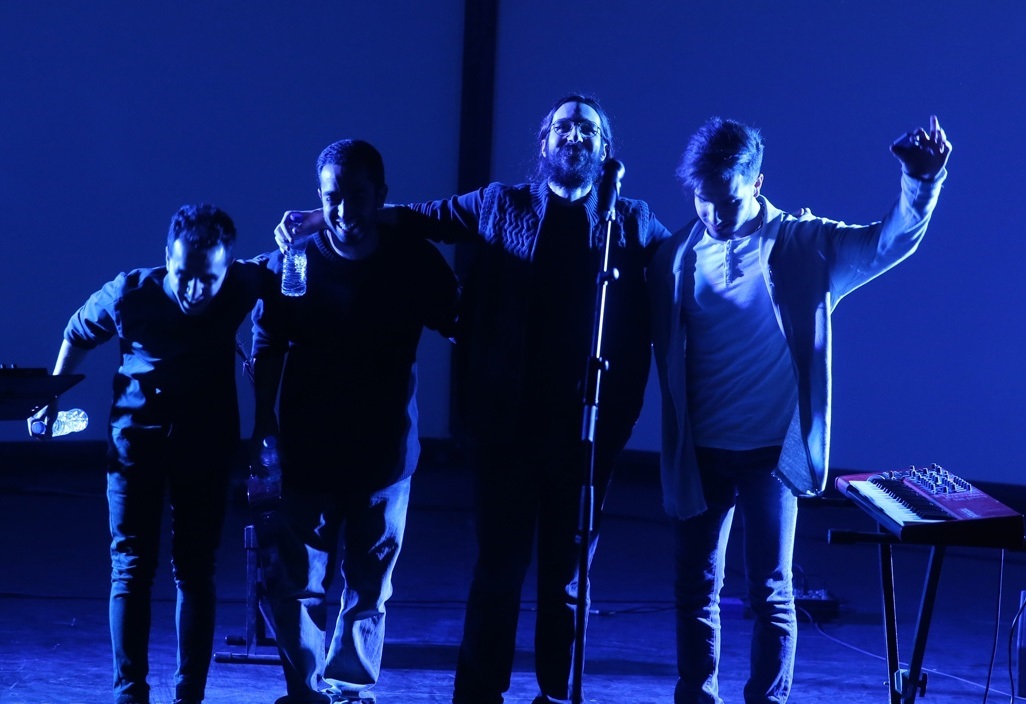 2039819_198-1 2039819_198