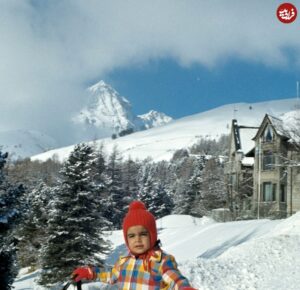 عکس| سفر در زمان؛ «لیلا دختر کوچک محمدرضا پهلوی» در حال اسکی در سوئیس؛ سال 51 عکس| سفر در زمان؛ «لیلا دختر کوچک محمدرضا پهلوی» در حال اسکی در سوئیس؛ سال 51