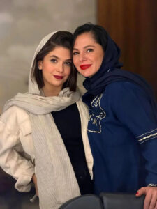 استایل جذاب نفس بازغی و مستانه مهاجر در کنسرت «سهراب پاکزاد»