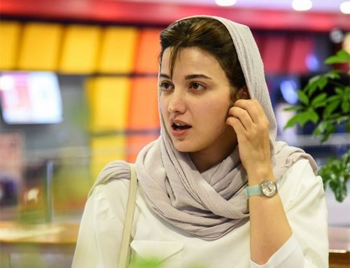 تعجب علی ضیا از معیارهای ازدواج روشنک گرامی/ خـنگ نباشه، پولدار باشه و حرف نزنه! تعجب علی ضیا از معیارهای ازدواج روشنک گرامی/ خـنگ نباشه، پولدار باشه و حرف نزنه!