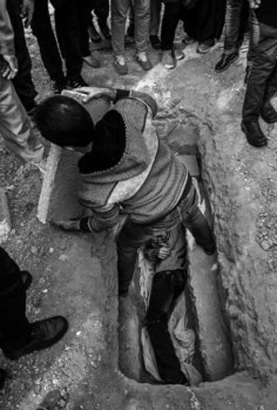 تجربه مرگ واقعی دانشجویان سمنانی (عکس) تجربه مرگ واقعی دانشجویان سمنانی (عکس)