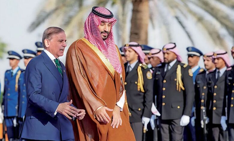 زمان خواندن؛ پشت پرده نزدیکی ناگهانی عربستان و پاکستان زمان خواندن؛ پشت پرده نزدیکی ناگهانی عربستان و پاکستان