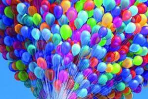 خبر جدید؛ پرواز هیجان انگیز جوان آمریکایی با 90 بادکنک (عکس) پرواز هیجان انگیز جوان آمریکایی با 90 بادکنک (عکس)