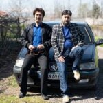 عکس| سفر در زمان؛ «نقی، بائو، رحمت و ارسطو» سریال پایتخت در حال والیبال بازی کردن در استخر؛ دهه 90