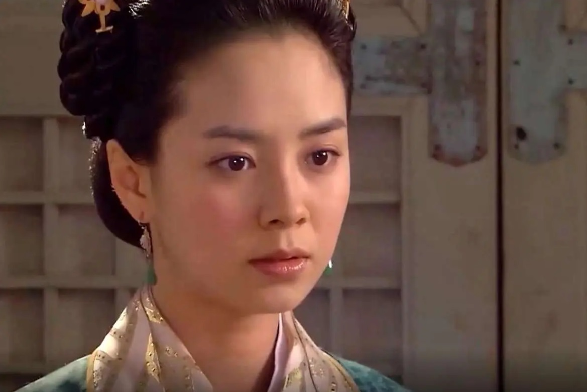 mixcollage-14-aug-2024-03-46-pm-993-1 MixCollage-14-Aug-2024-03-46-PM-993