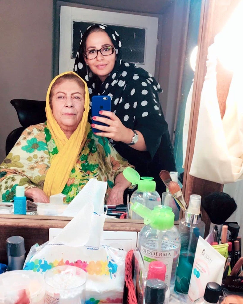 عکس روز| تصویری از ثریا قاسمی در اتاق گریم «بچه مهندس ۳»