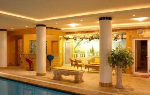 خبر جدید؛ نمایی از کاخ زیبای 15 میلیاردی علی کریمی نمایی از کاخ زیبای 15 میلیاردی علی کریمی