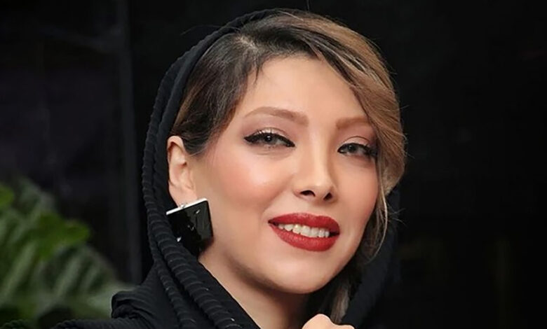 عکس روز| استایل کلاسیک صدف اسپهبدی در اکران یک فیلم عکس روز| استایل کلاسیک صدف اسپهبدی در اکران یک فیلم