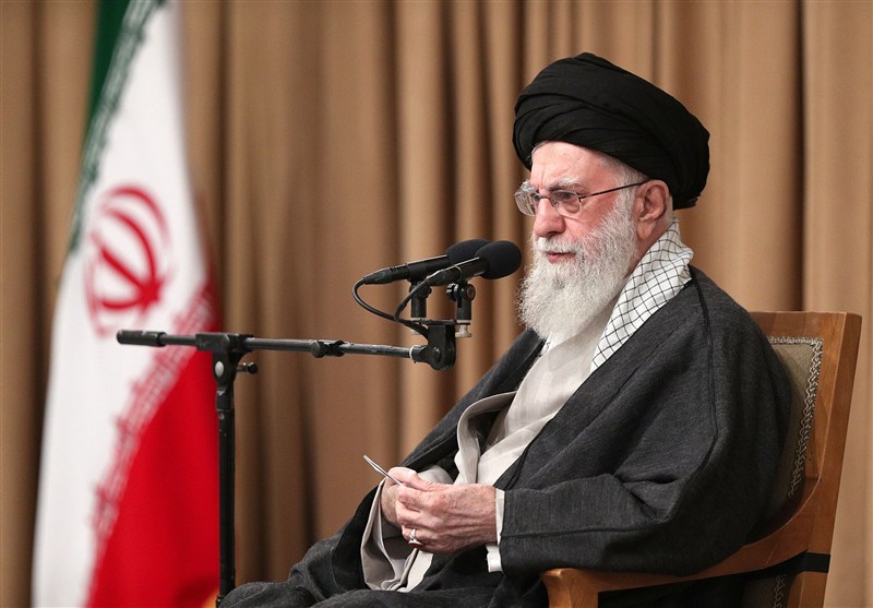 مذاکرهستیزی یا مذاکرهخواهی | نگاه رهبر انقلاب به گفتوگو با آمریکا مذاکرهستیزی یا مذاکرهخواهی | نگاه رهبر انقلاب به گفتوگو با آمریکا