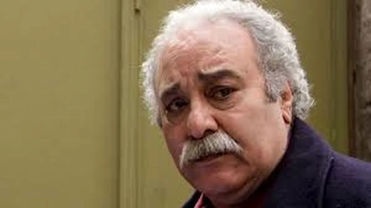 تصویری از آرامگاه محمد کاسبی چند روز بعد از فوتش تصویری از آرامگاه محمد کاسبی چند روز بعد از فوتش