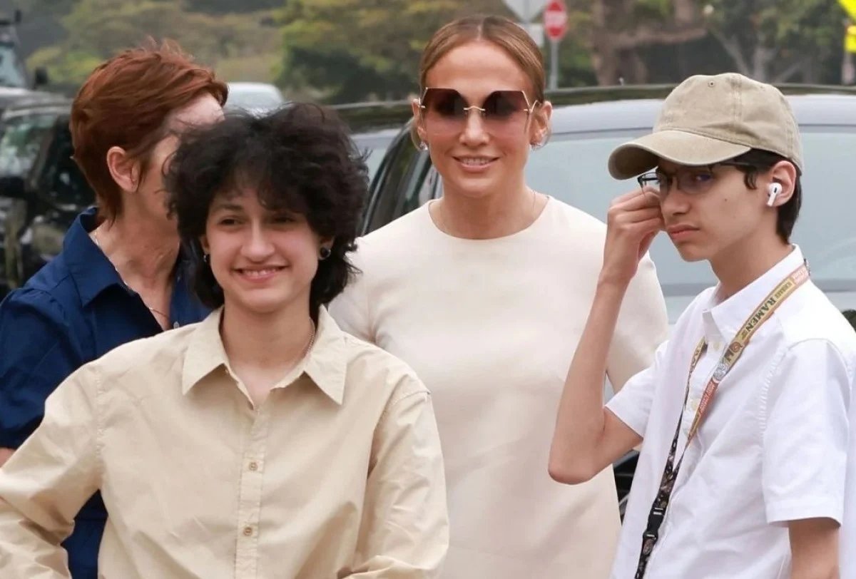 2025-10-29_10-40-48_293315-meylesokhan-ir 2334177_336