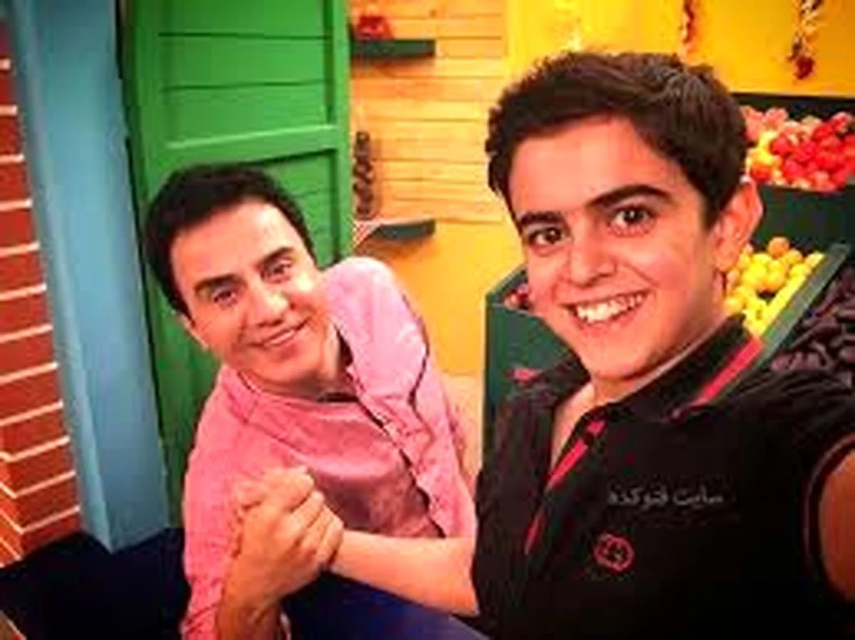 یار قدیمی عموپورنگ با استایل جدید ظاهر شد یار قدیمی عموپورنگ با استایل جدید ظاهر شد