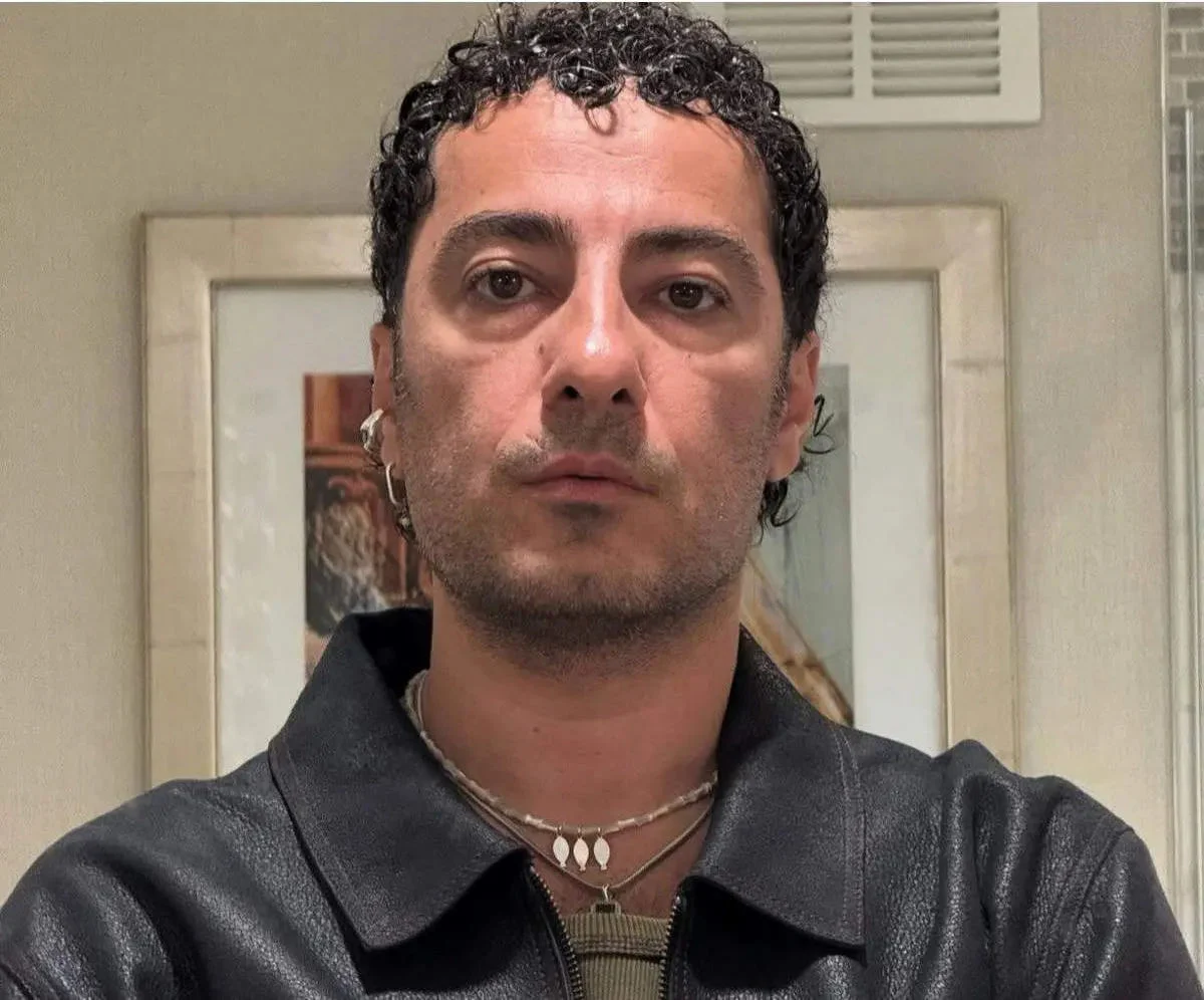 با این عکس‌ها باید باور کنیم حال نوید محمدزاده خوب نیست!