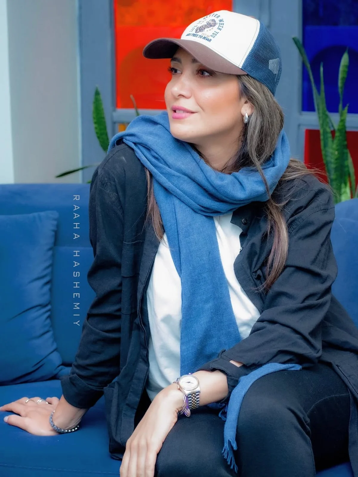 2025-10-30_18-03-33_683380-meylesokhan-ir e02b4996-7be6-4334-98a5-5f858d932e3d