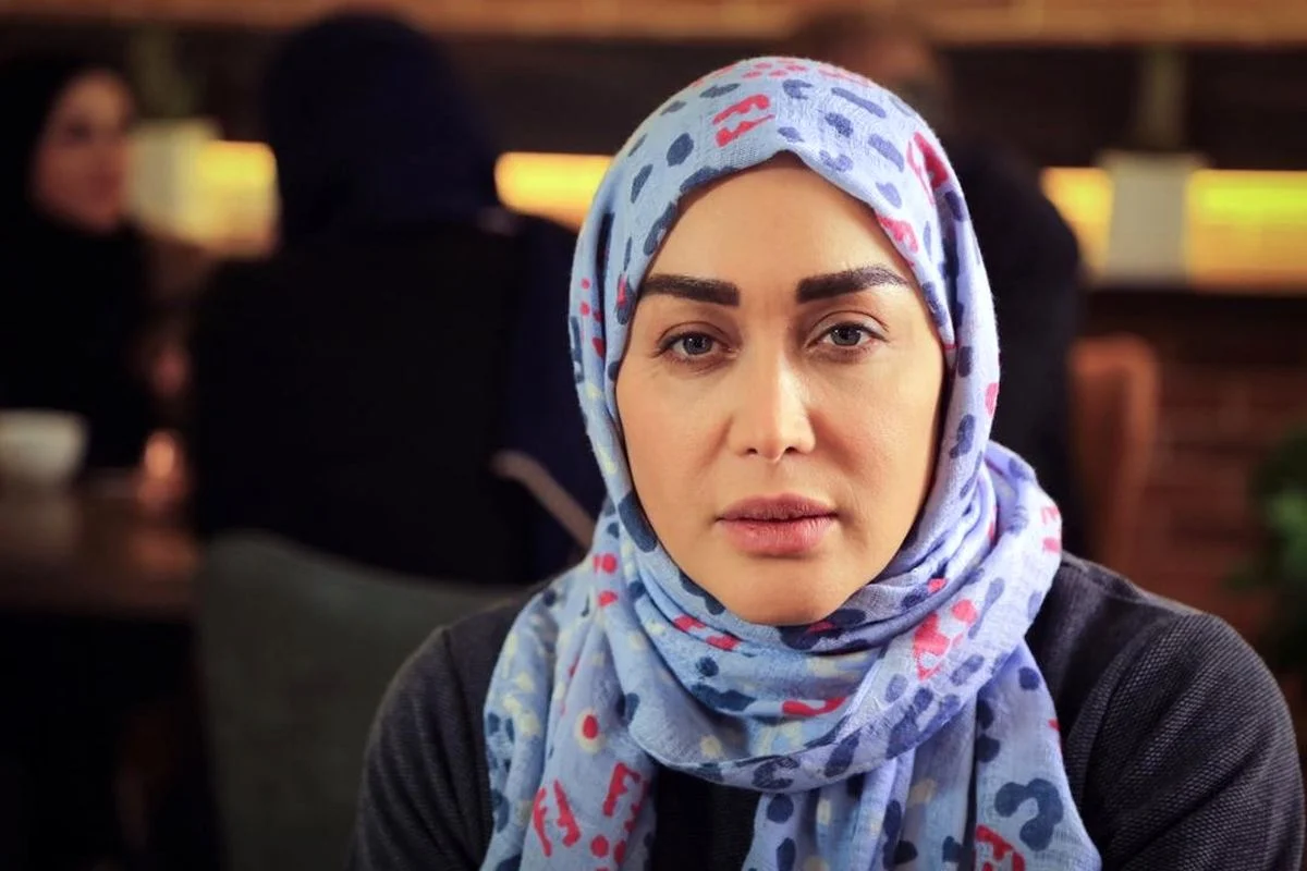 سارا منجزیپور با یک استایل جذاب خودنمایی کرد سارا منجزیپور با یک استایل جذاب خودنمایی کرد