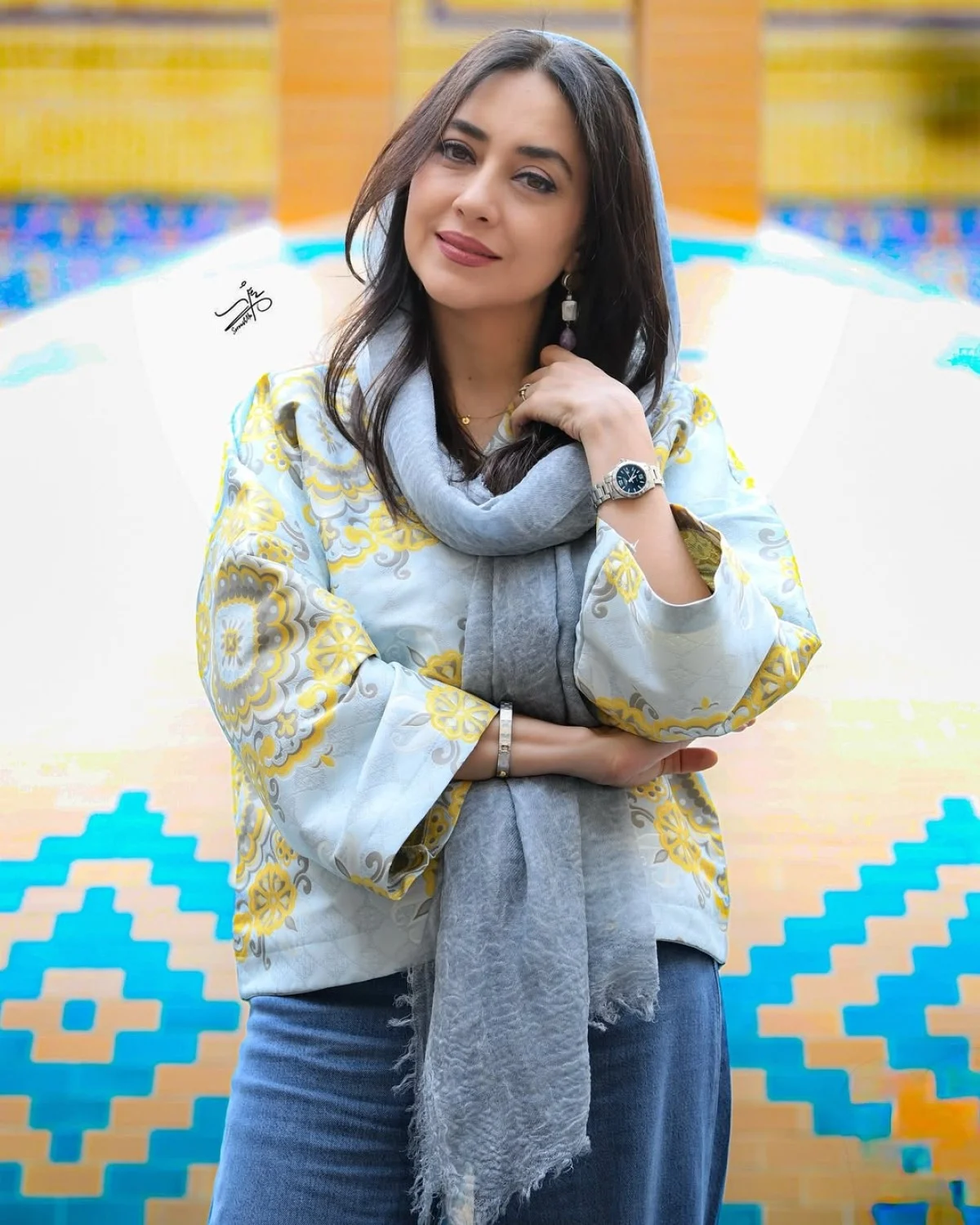 2025-10-31_15-19-47_585960-meylesokhan-ir photo_2025-08-24_23-01-21