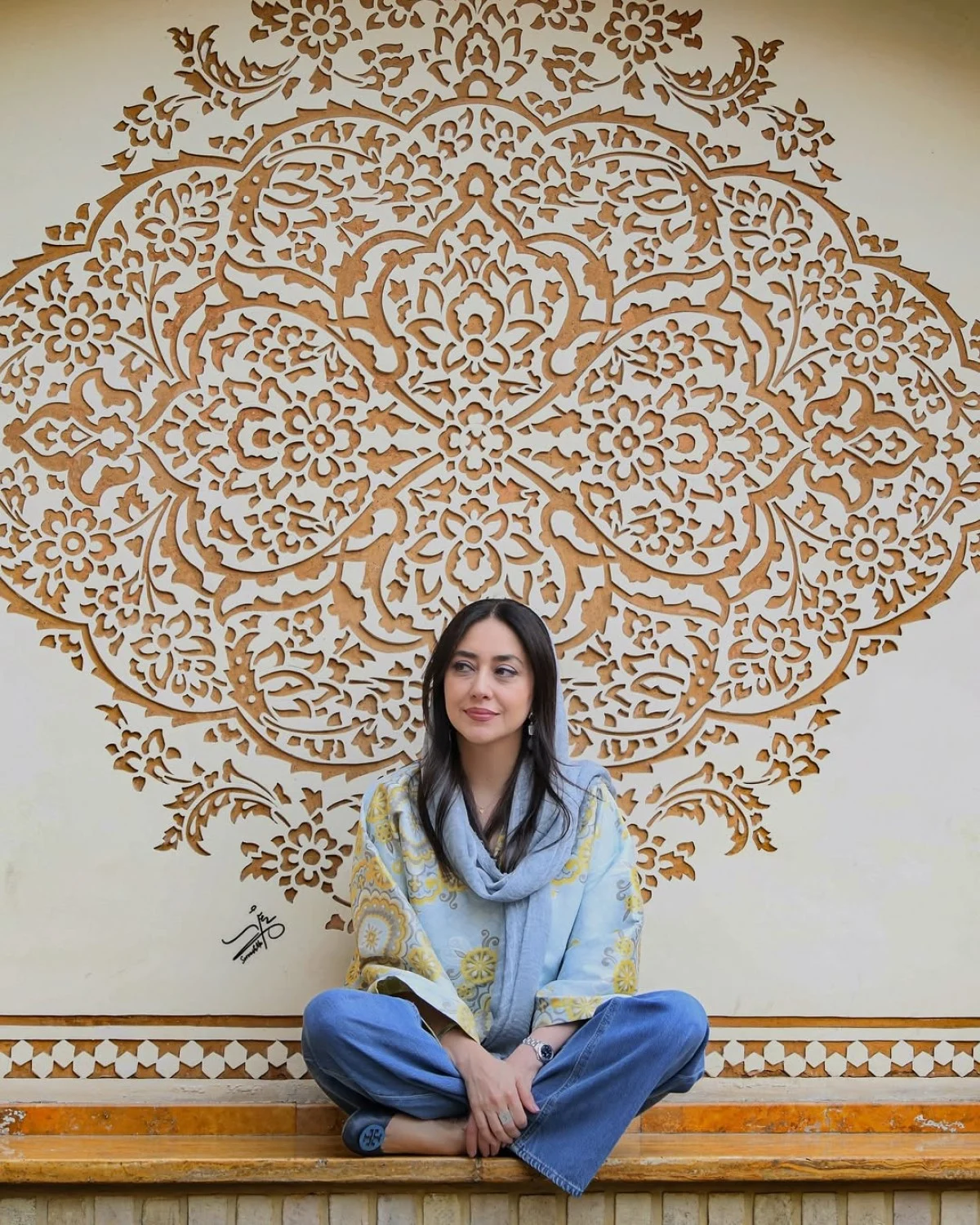 2025-10-31_15-19-48_216775-meylesokhan-ir photo_2025-08-24_23-01-21 (3)