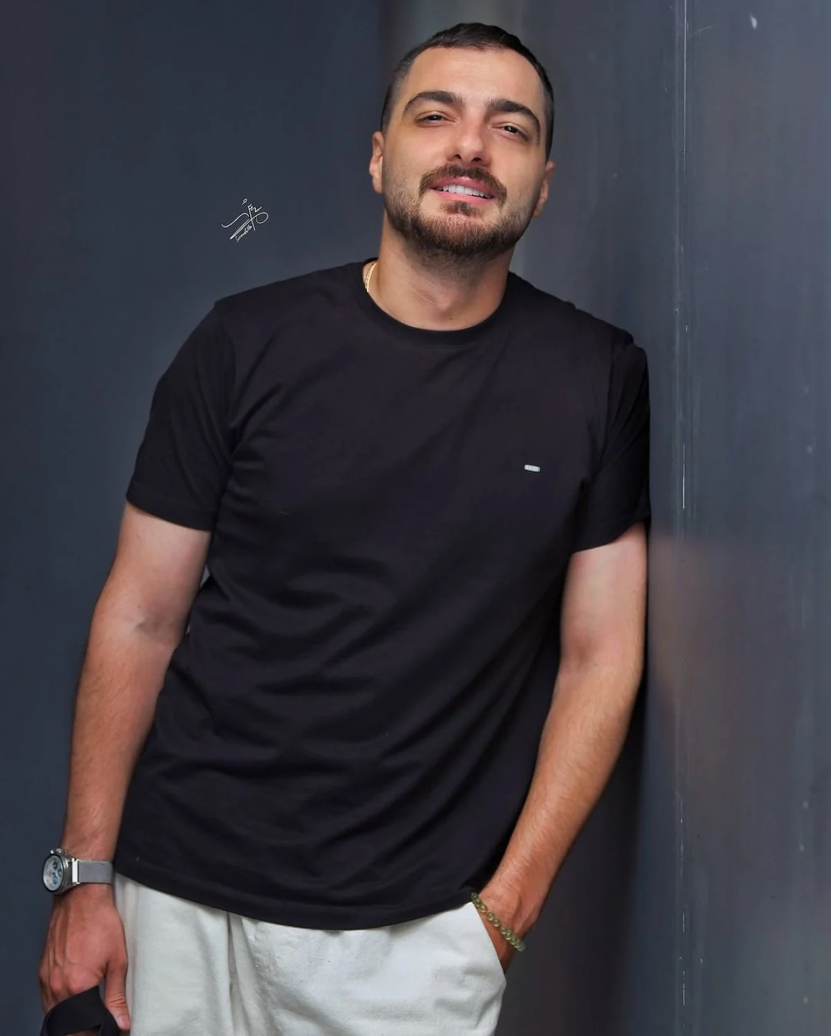 2025-10-31_15-19-55_119515-meylesokhan-ir photo_2025-08-24_23-17-41