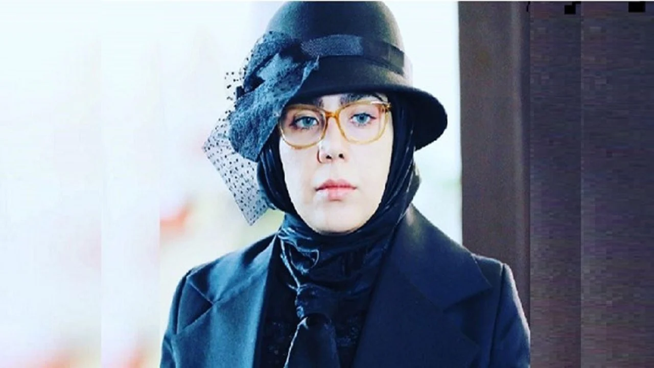 2025-10-31_22-37-38_094028-meylesokhan-ir 11990693_380