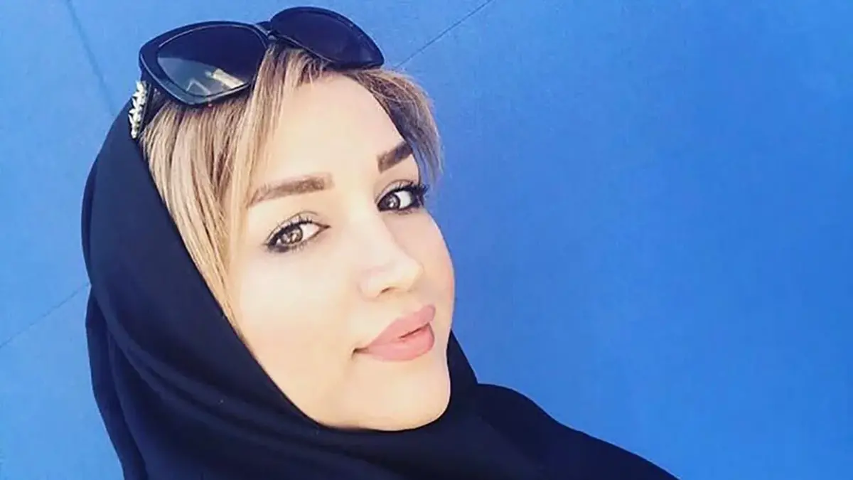 مامک جمشیدی؛ خواهر پژمان جمشیدی که در تورنتو کانادا مشاور املاک است مامک جمشیدی؛ خواهر پژمان جمشیدی که در تورنتو کانادا مشاور املاک است