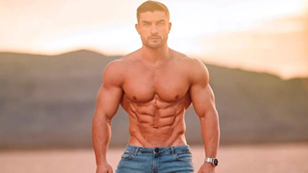 بیوگرافی کامل رایان تری | پادشاه فیزیک جهان و سهباره قهرمان مستر المپیا بیوگرافی کامل رایان تری | پادشاه فیزیک جهان و سهباره قهرمان مستر المپیا