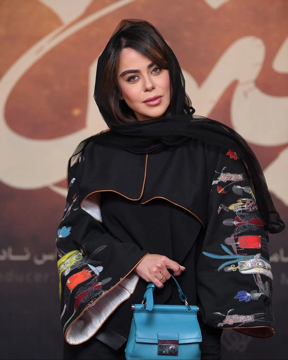 تیپ متفاوت الهام اخوان در اکران فیلم مجنون+ عکس