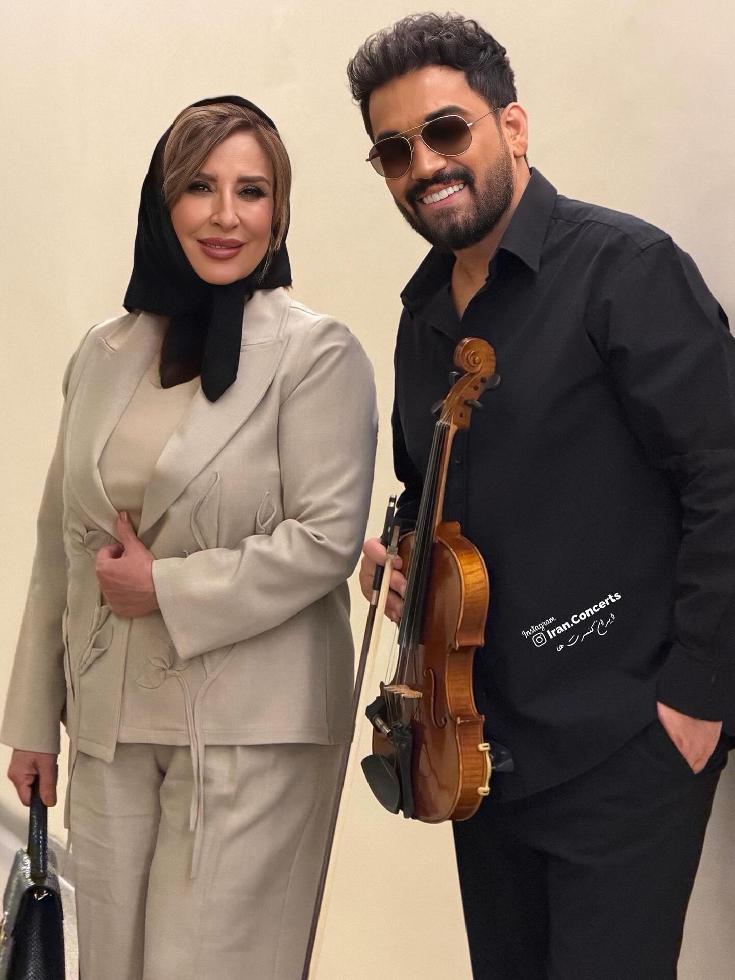 استایل شیک مرجانه گلچین در کنسرت یک خواننده