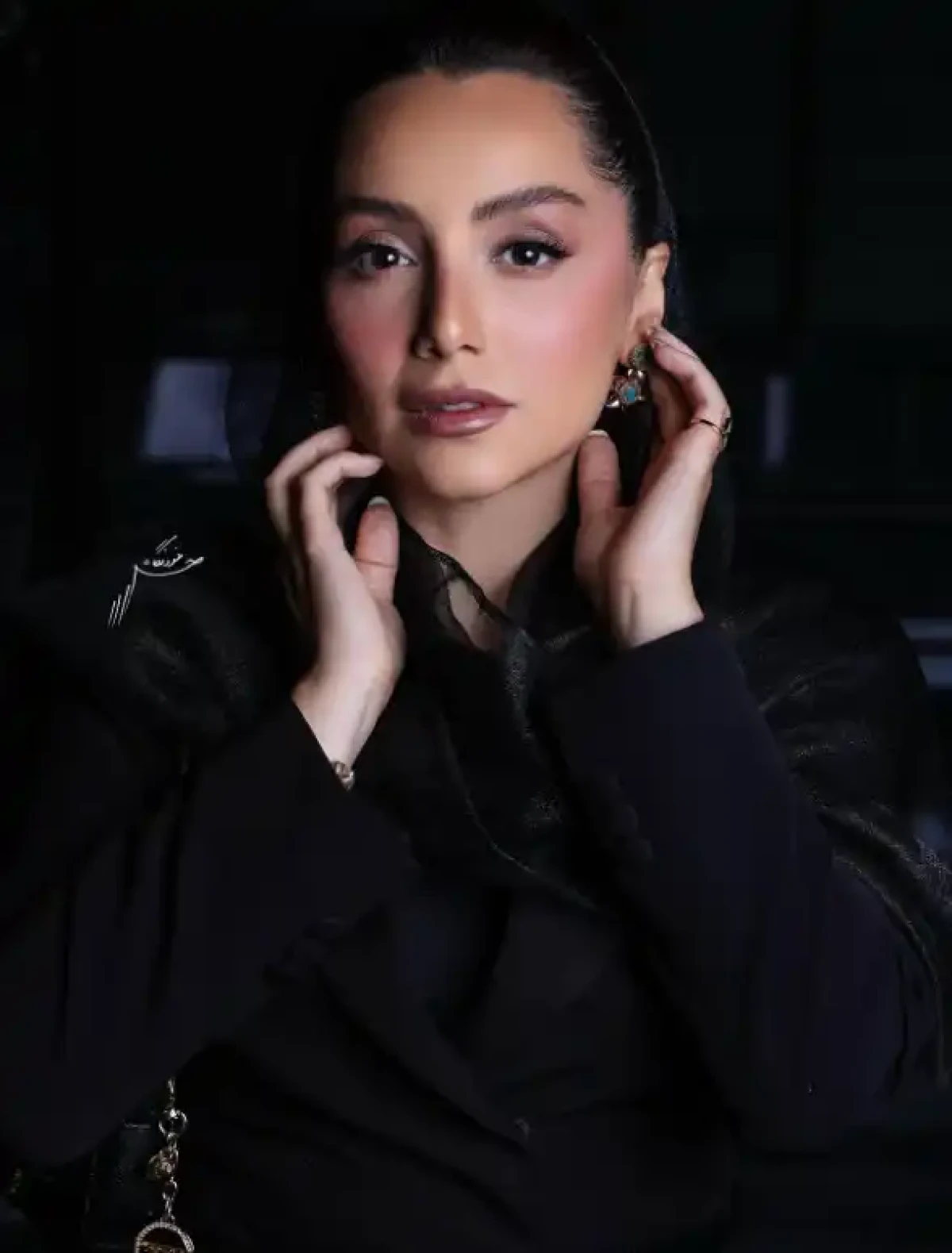 نازنین بیاتی و استایل جدید و دیدنیش Screenshot 2025 10 12 184421