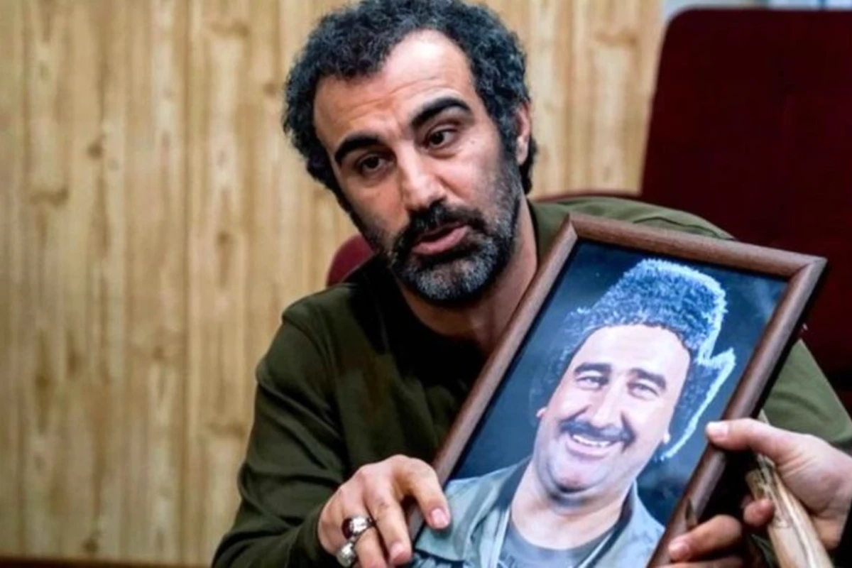 سفر زمان | ببینید از همزاد محسن تنابنده، با شباهت صد در صدی 