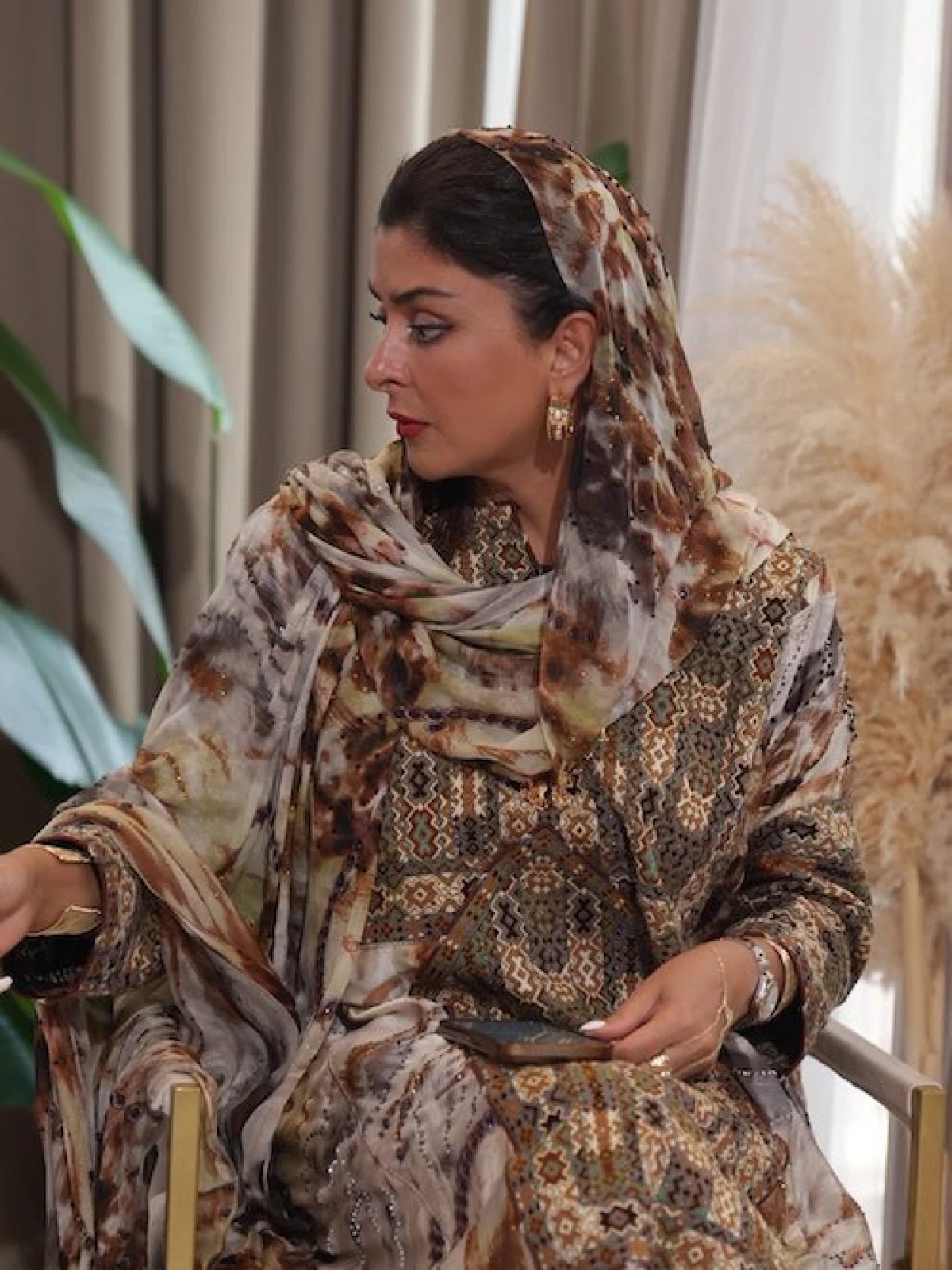 داور پرحاشیه زن روز با استایلی جنجالی + عکس شیرین مقدم داور پرحاشیه زن روز با استایلی جنجالی + عکس شیرین مقدم