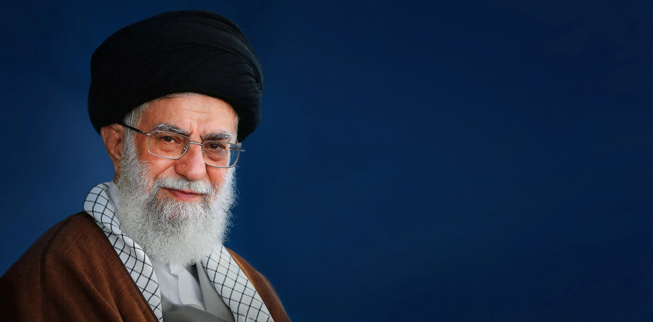 پیام تسلیت رهبر انقلاب در پی درگذشت خیّر نیکوکار حاج حسین مهدیان پیام تسلیت رهبر انقلاب در پی درگذشت خیّر نیکوکار حاج حسین مهدیان