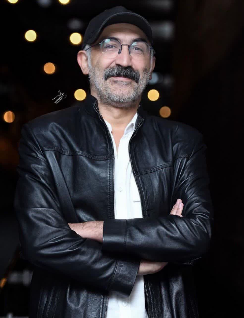 عکس | نگاهی به یه تغییر چهرهیِ جذاب از هادی حجازیفر! عکس | نگاهی به یه تغییر چهرهیِ جذاب از هادی حجازیفر!