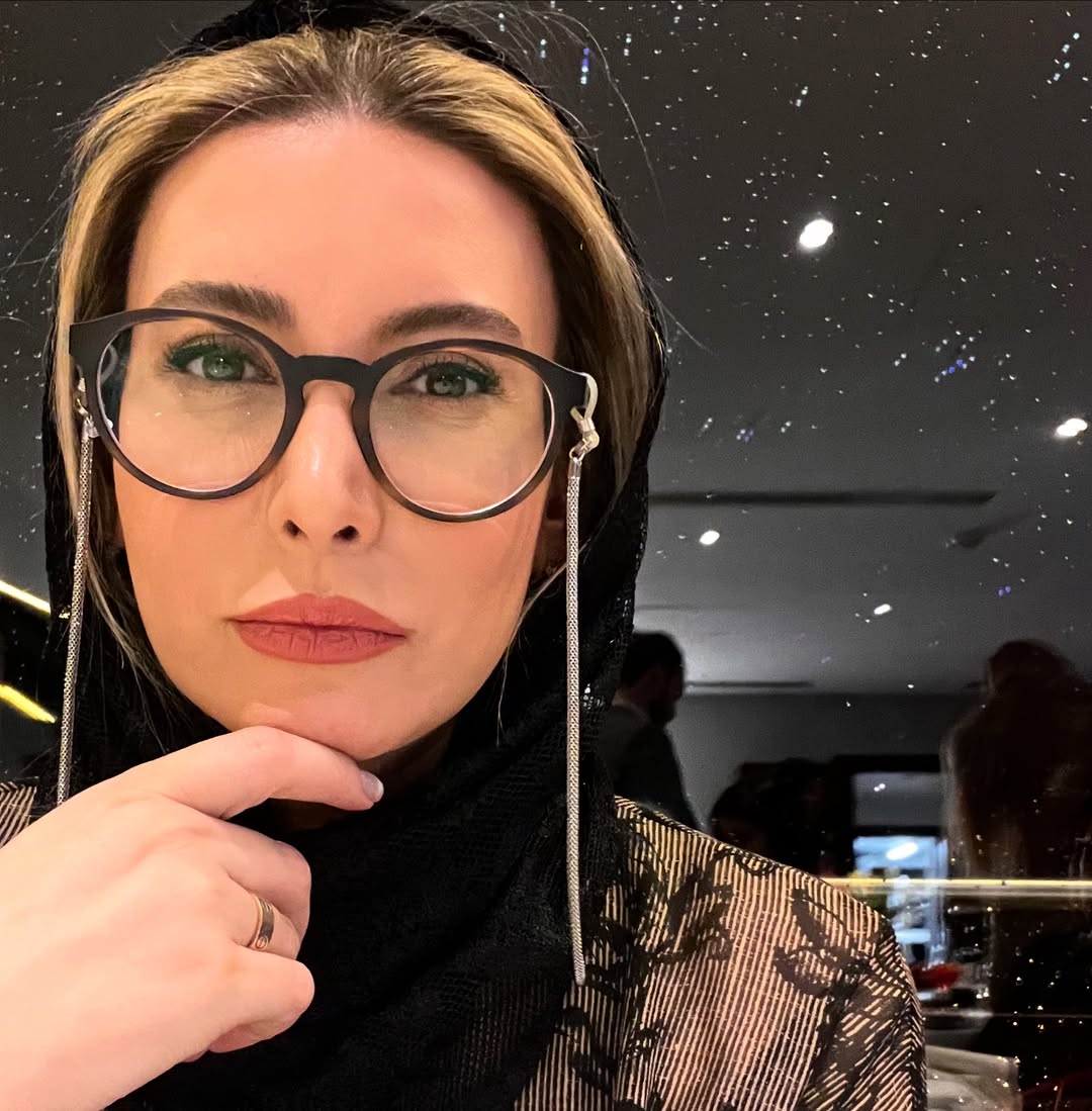 فریبا نادری؛ از سریال ستایش تا دریافت سیمرغ بلورین برای شوهر ستاره فریبا نادری؛ از سریال ستایش تا دریافت سیمرغ بلورین برای شوهر ستاره