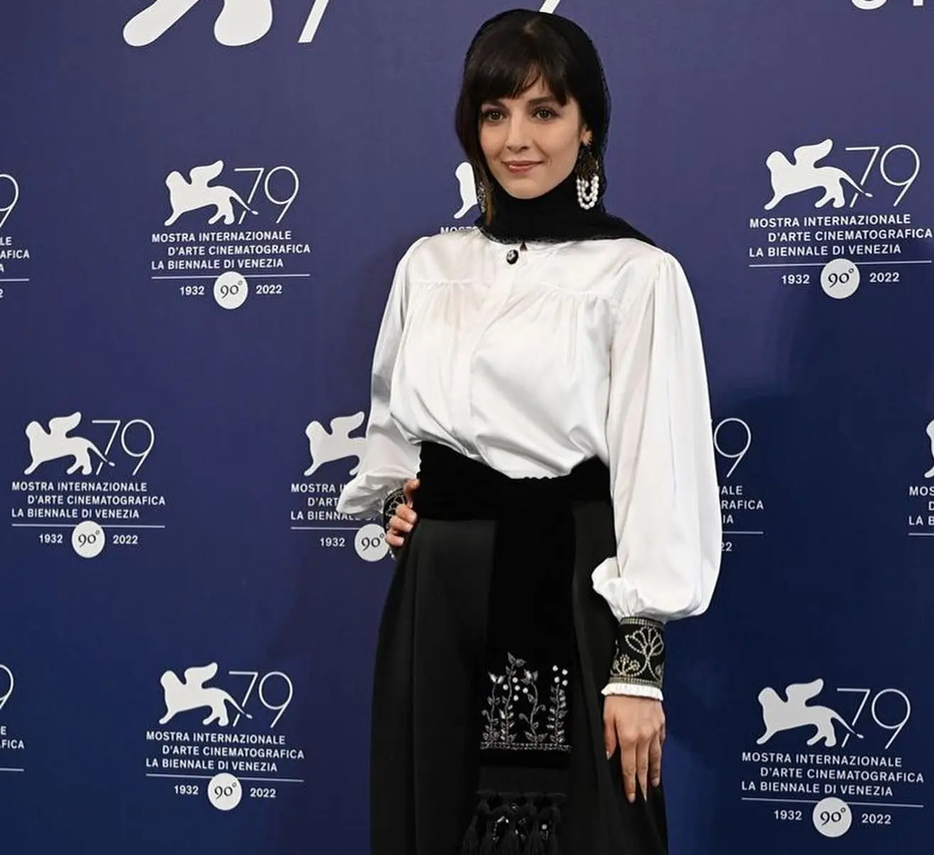 استایل دیدنی «شیرین نجات» سریال تاسیان در ونیز ایتالیا استایل دیدنی «شیرین نجات» سریال تاسیان در ونیز ایتالیا