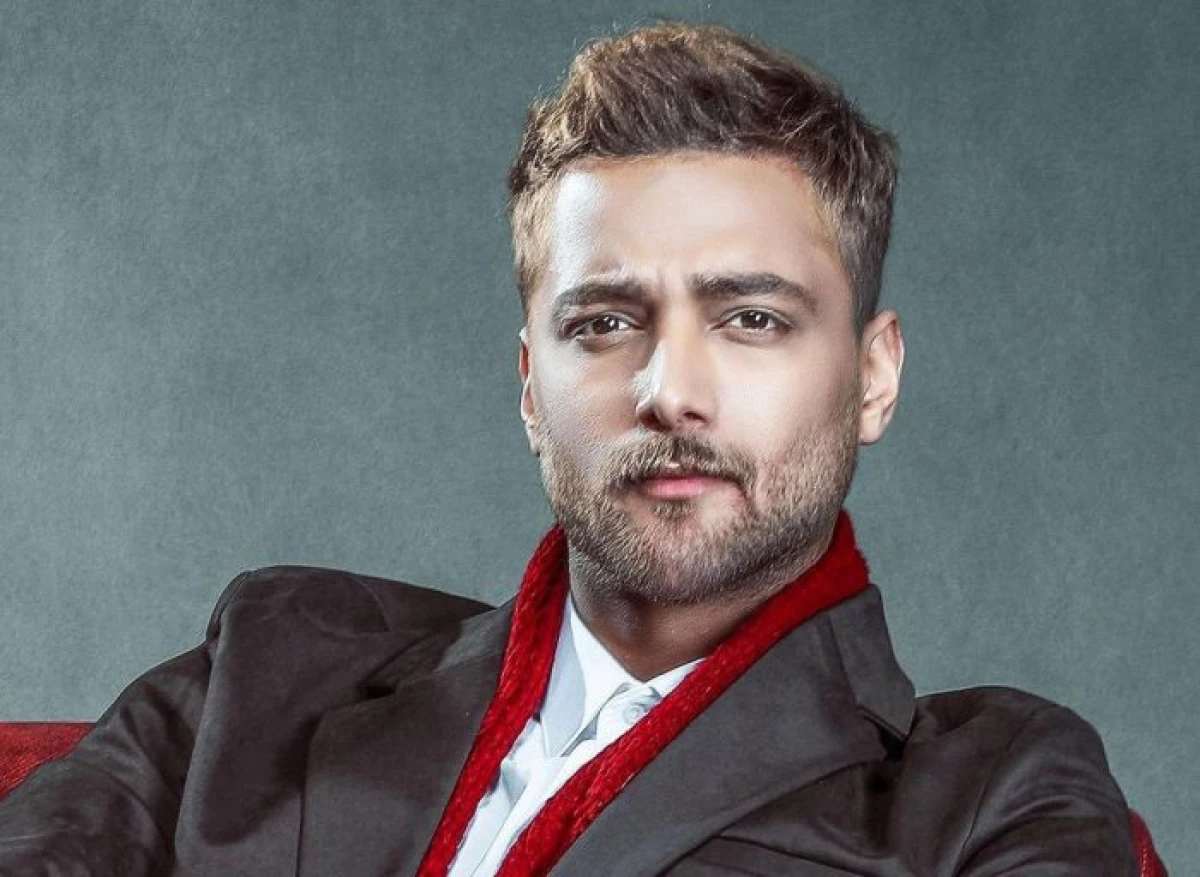 لو رفتن ماجرای عملهای زیبایی ماکان بند در برنامه امیرحسین قیاسی | ویدیو لو رفتن ماجرای عملهای زیبایی ماکان بند در برنامه امیرحسین قیاسی | ویدیو