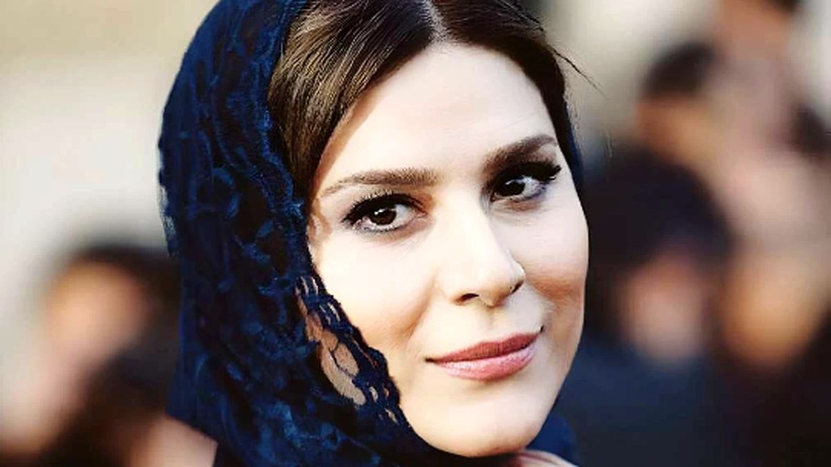 اشکهای سحر دولتشاهی در شب تولدش در حاشیه نمایش «رامسس دوم» + فیلم اشکهای سحر دولتشاهی در شب تولدش در حاشیه نمایش «رامسس دوم» + فیلم