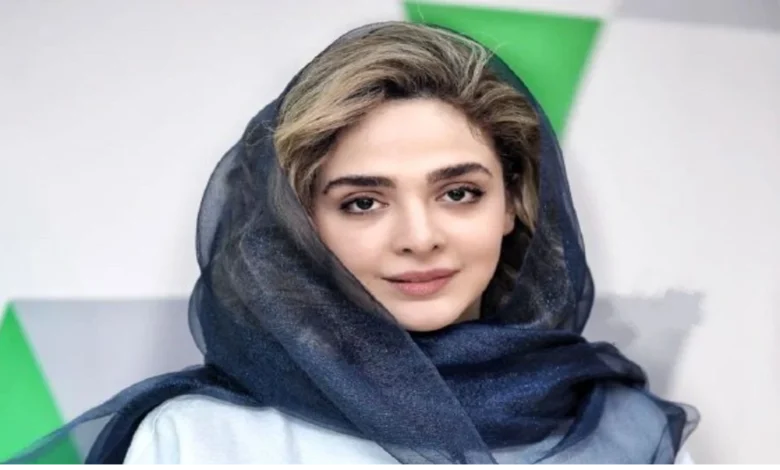 عکس سلفی یاسمنِ لحظه گرگ‌و‌میش در اتاق گریم