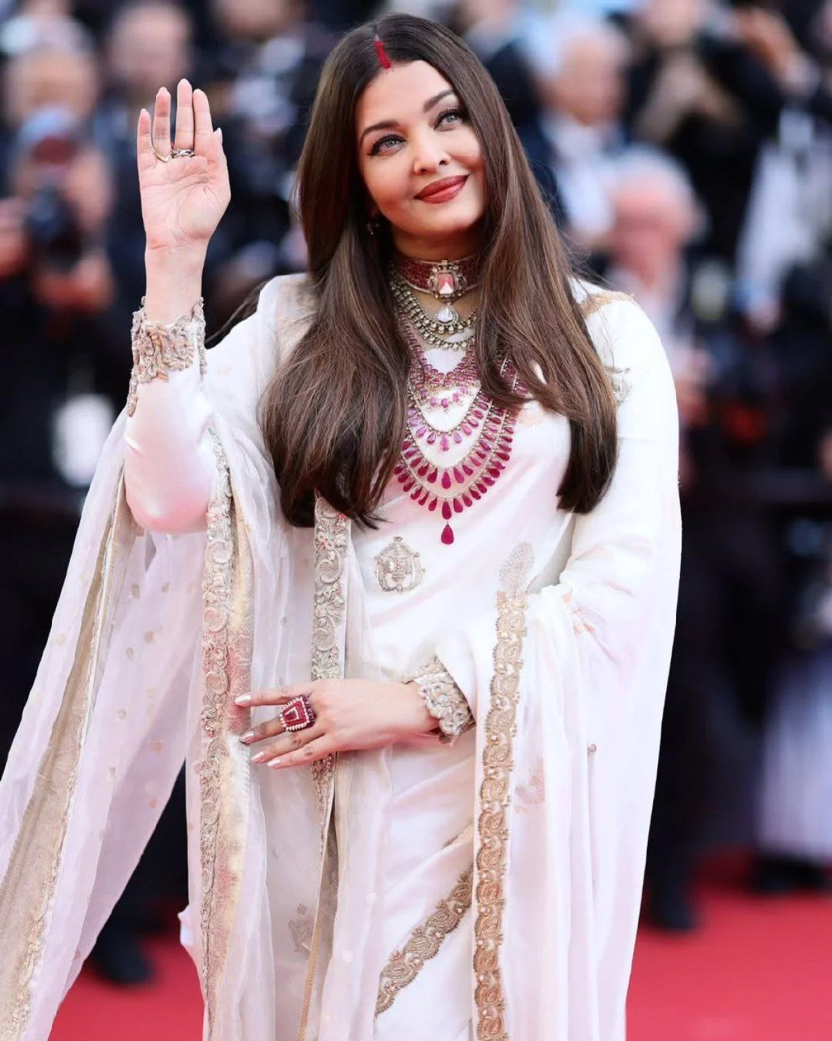 2025-11-02_20-02-49_664516-meylesokhan-ir photo_2025-05-21_20-17-19