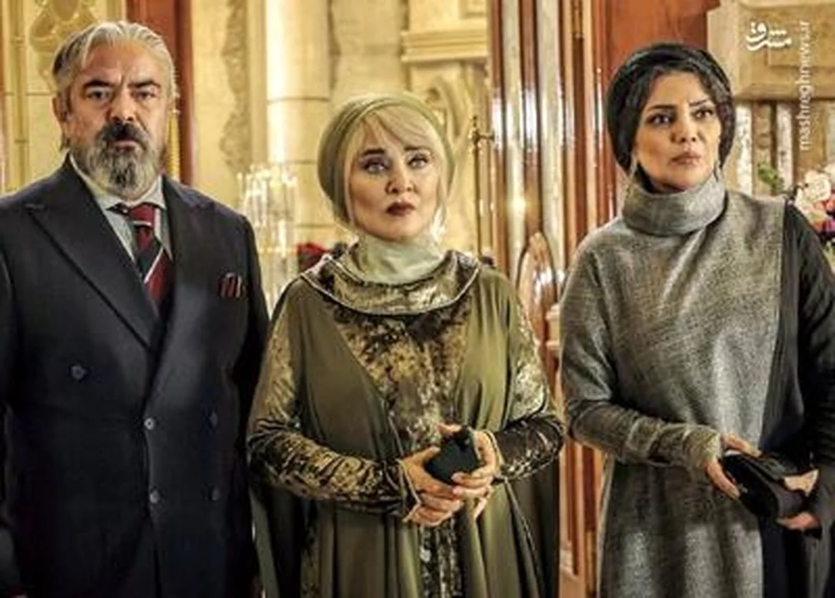 اثر معروفِ خیام روی لباس خانم بازیگرِ گردن زنی خودنمایی کرد