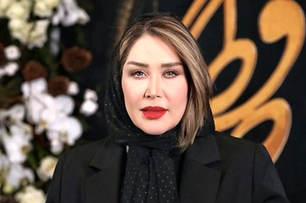 دونفره جذاب سارا منجزی‌پور در کنار مادر جوانش