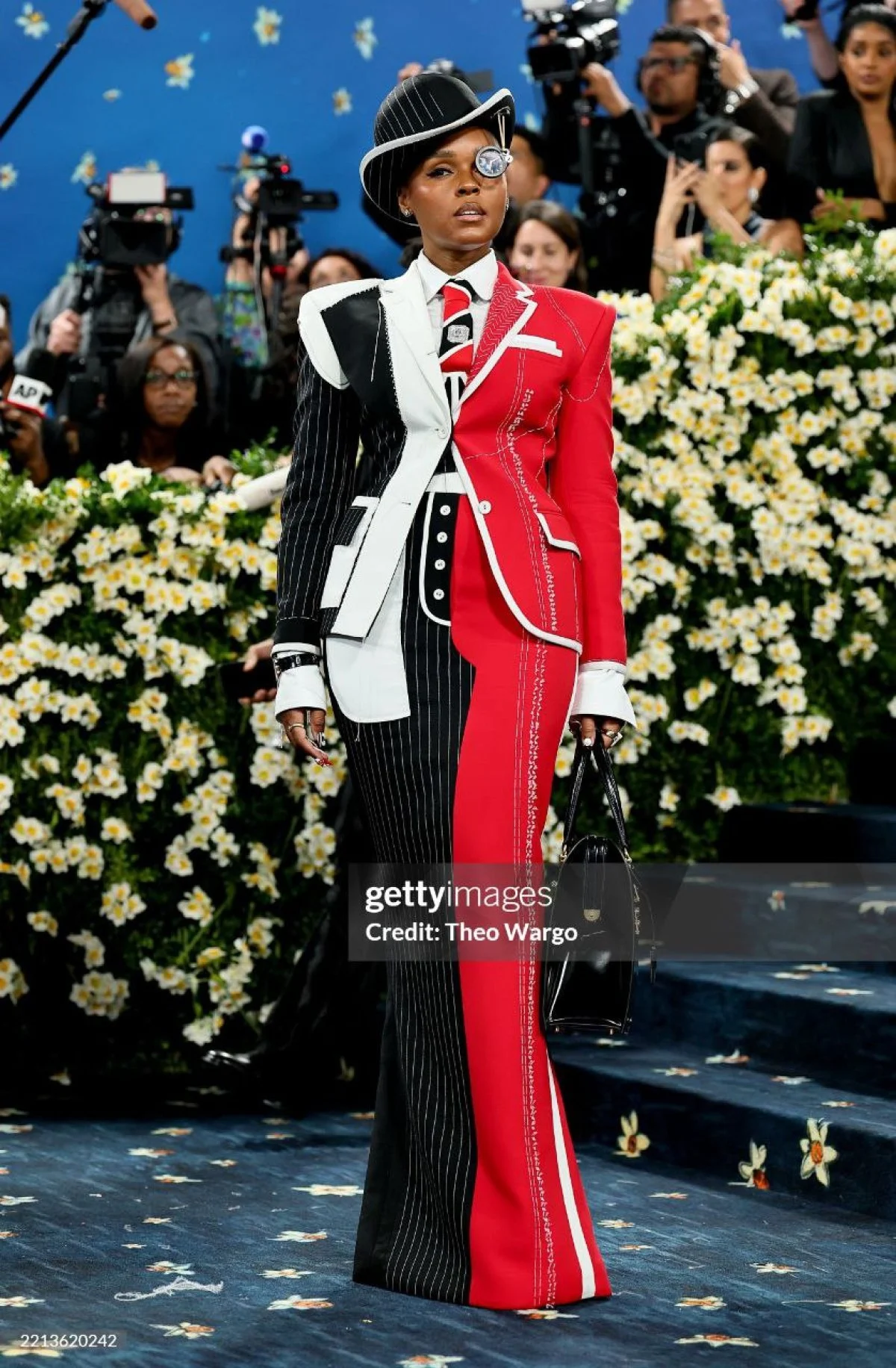 2025-11-03_19-39-33_890277-meylesokhan-ir 12