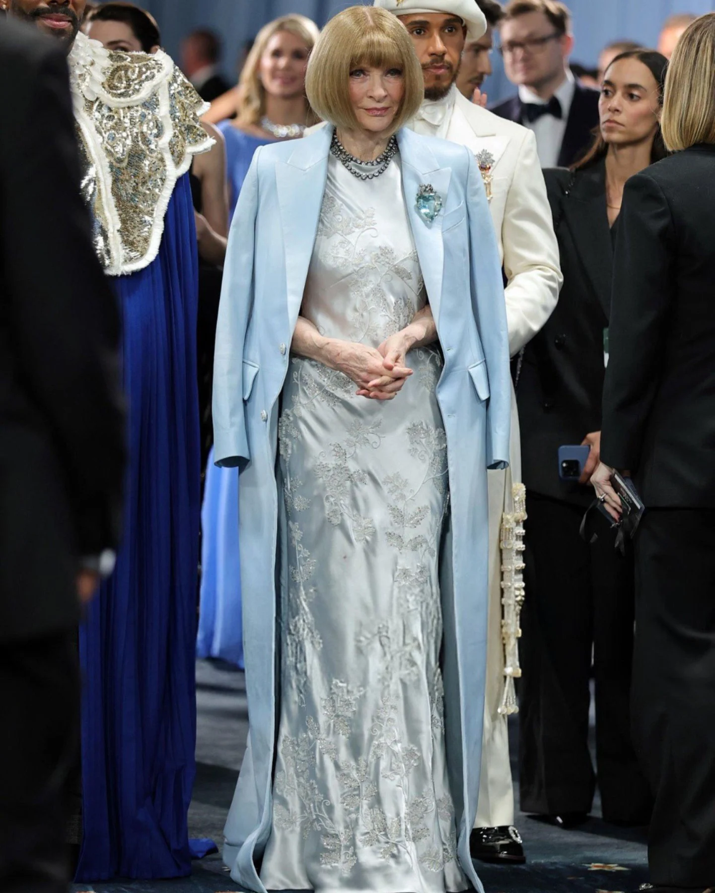 photo_2025-05-06_01-27-30